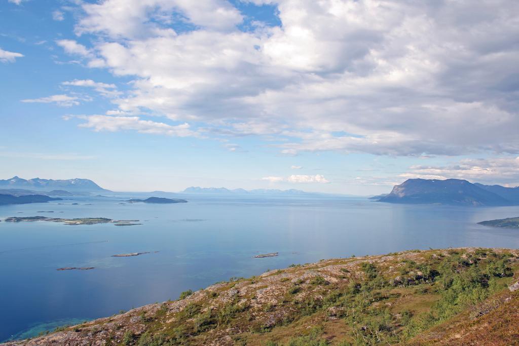 Tjeldsundbrua Maritim Villa Evenskjer Bagian luar foto